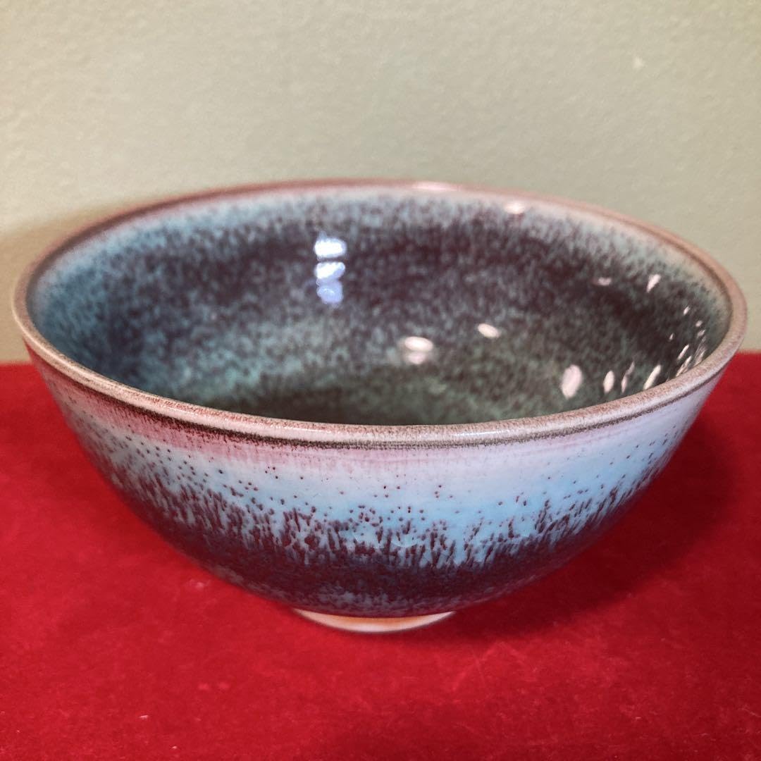 砥部焼 登山窯 佐川巌 茶碗 茶道具 抹茶碗 共箱 共布 新品 未使用 です。 砥部焼 登山窯 佐川巌 茶碗 茶道具 抹茶碗 共箱 共布 栞 新品 未